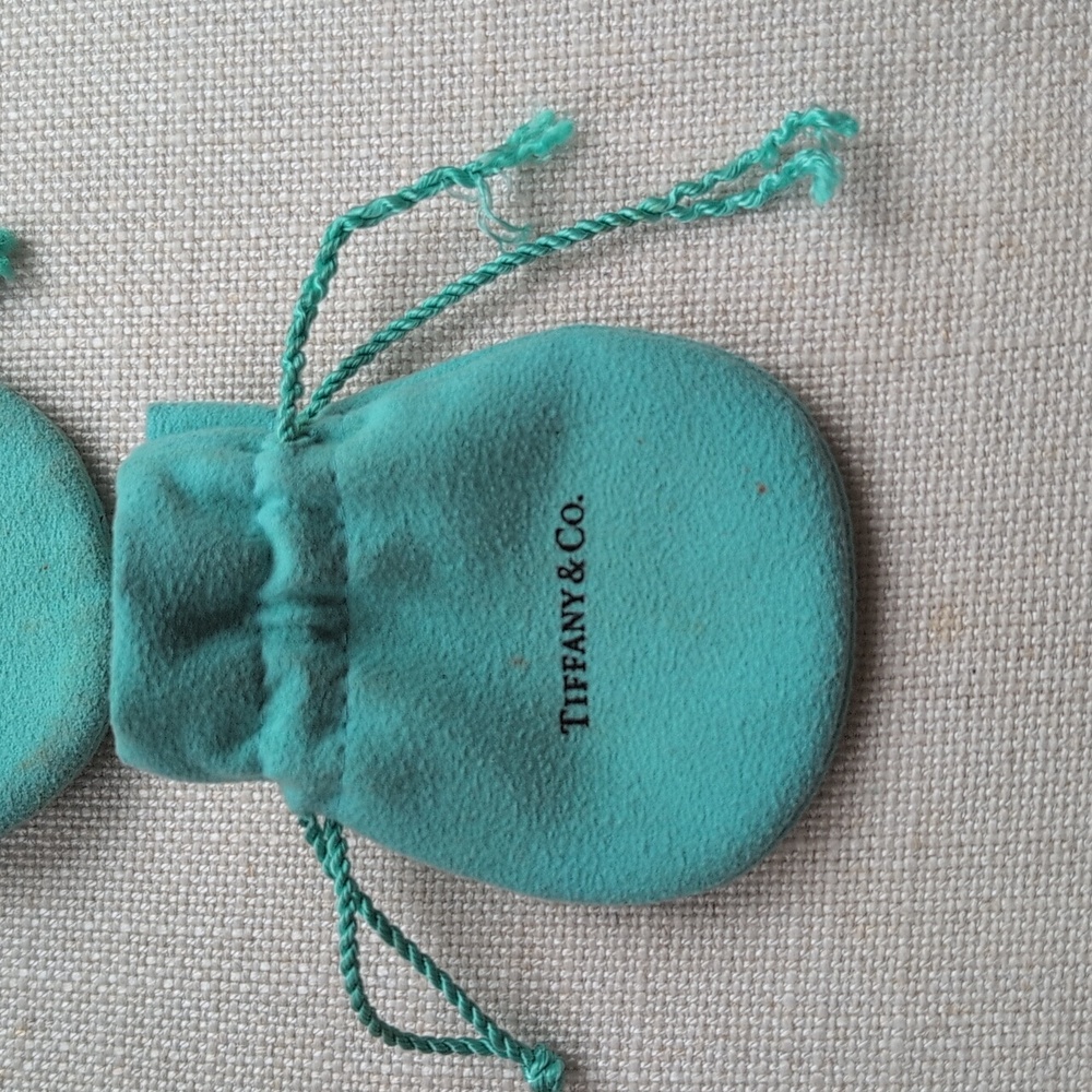 Tiffany 2 Drawstring Pouches. - Picture 3 of 8